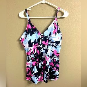 Finwanlo Fitness 2 Piece Swimsuit Brand New With Tags